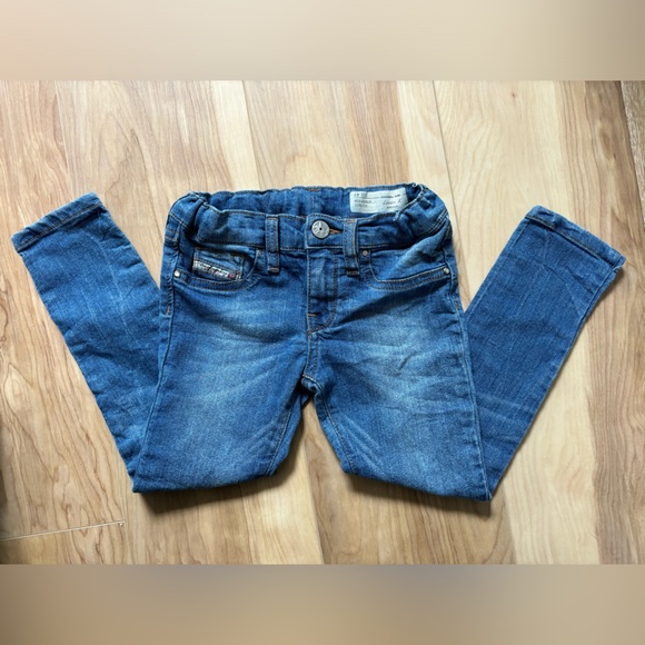DIESEL JEANS | Diesel kid Livier K Super Slim | Size 4T - Picture 7 of 8